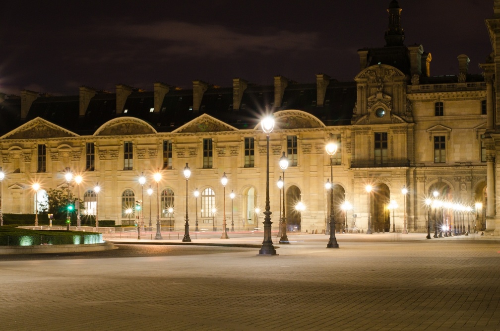 Louvre (8014 visites) Paris by night