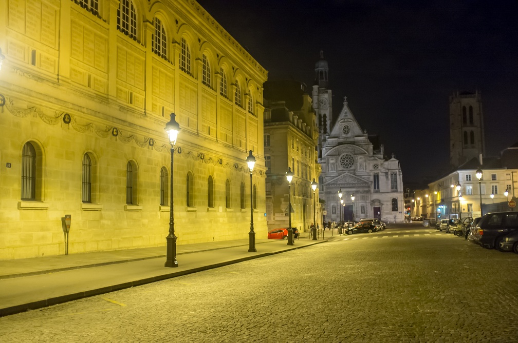 Bibliothèque Sainte-Geneviève & Saint-Etienne-du-Mont (4878 visites) Paris by night