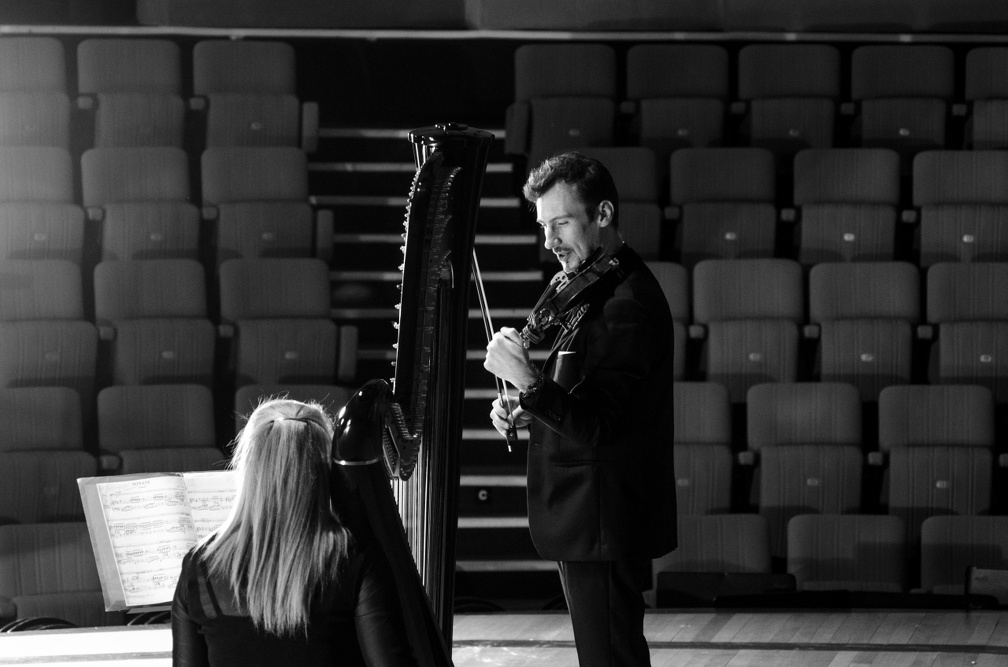 DSC 8412 (6635 visites) Duo Perpetuo | harpe & violon
Béatrice Guillermin, harpe 
Frédéric Moreau, violon 
