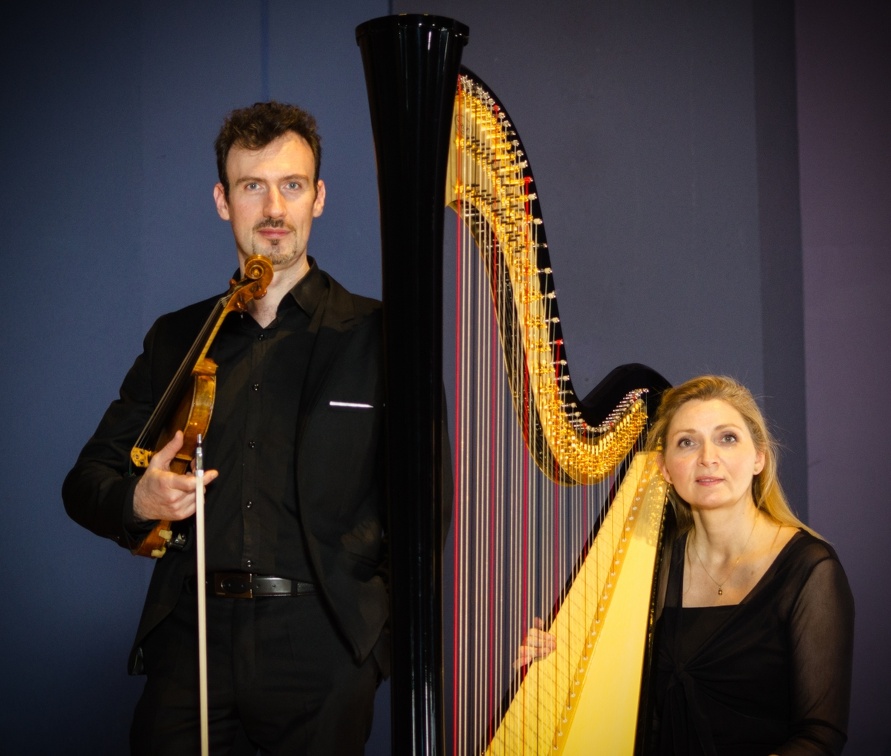 DSC 8425-Modifier (6319 visites) Duo Perpetuo | 
harpe & violon | 
Béatrice Guillermin, harpe |  
Frédéric Moreau, violon
