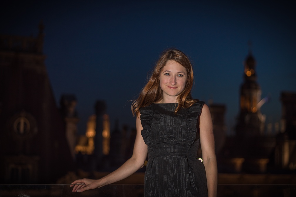 Ania - Rooftop over Hôtel de Ville by night (3751 visits) Portrait | PAris by night